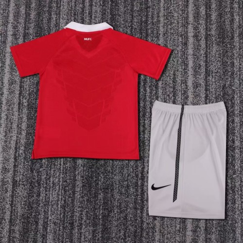 Kids MUFC 2010/2011 Home Retro Kit