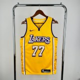 Men's Luka Dončić Yellow Team Jersey