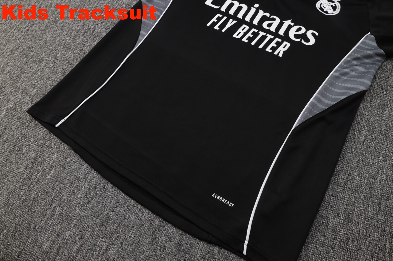 ウェア Real Madrid US$ 44.00 - Kids Real Madrid 25/26 Half-Zip Training Sweatshirt