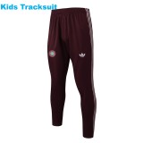 Kids Bayern Munich 25/26 Retro Half-Zip Training Sweatshirt and Pants Set E2515