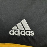 Real Madrid 2011/2012 Goalkeeper Retro Kit