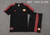 MUFC 25/26 Retro Training Shirt and Shorts Set D2535