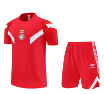 Bayern Munich 25/26 Training Shirt and Shorts Set Red