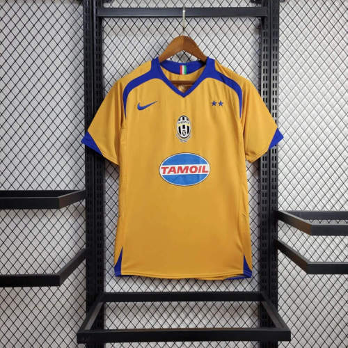 Juventus 2005/2006 Third Retro Jersey