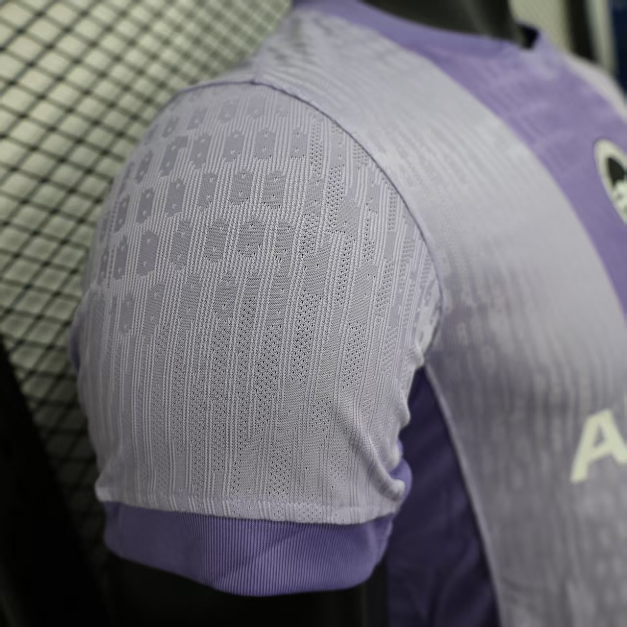 Brighton & Hove Albion ベスト Brighton & Hove Albion FC Nike Adult 25/26 Training Midlayer