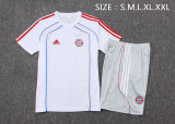 Bayern Munich 25/26 Retro Training Shirt and Shorts Set D25100
