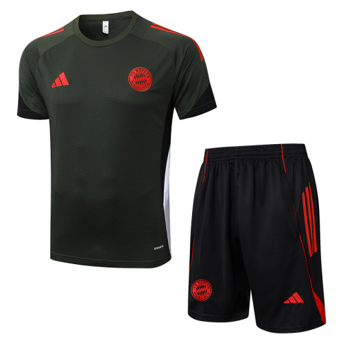 Bayern Munich 25/26 Training Shirt and Shorts Set D25105