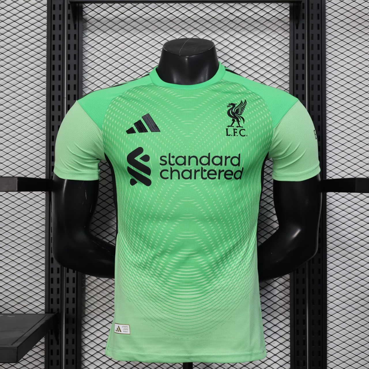US$ 21.99 - Player Version Liverpool 25/26 Goalkeeper Authentic