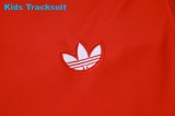 Kids MUFC 25/26 Retro Half-Zip Training Sweatshirt and Pants Set E2596