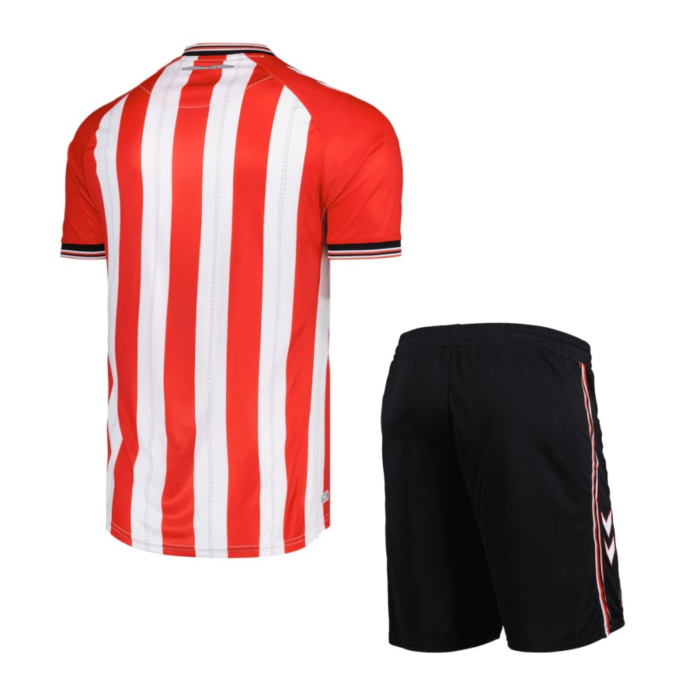 Kit d'entraînement de football | Nike, adidas, PUMA, Under Armour | Sports Direct