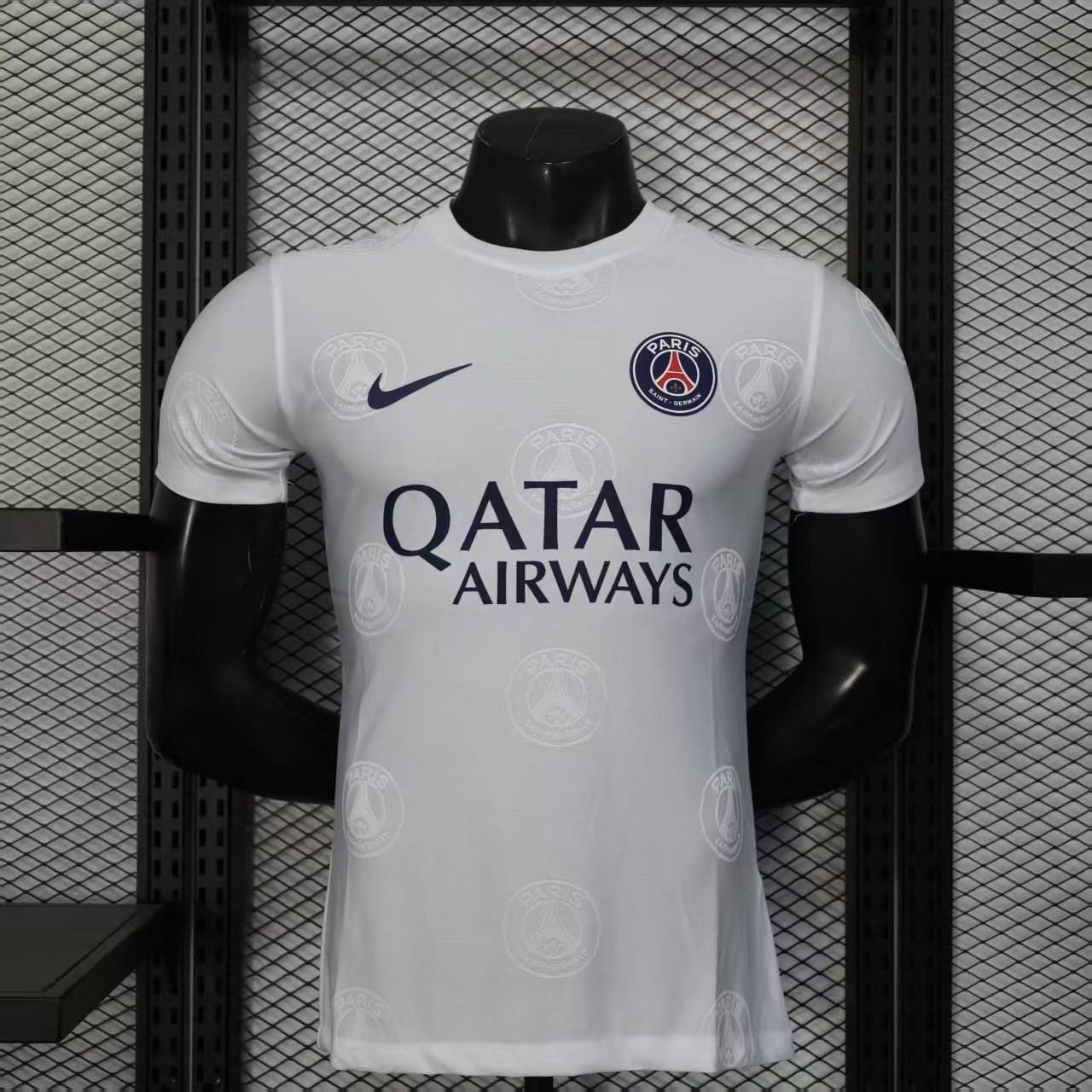 PSG オーセンティック　Mサイズ　クヴァラツヘリア　正規品 PSG オーセンティック Mサイズ クヴァラツヘリア 正規品 Nike PSG 2025