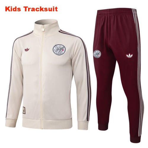 Kids Ajax 25/26 Training Jacket and Pants Set E25163