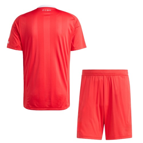 Bayern Munich 25/26 Goalkeeper Jersey and Short Kit