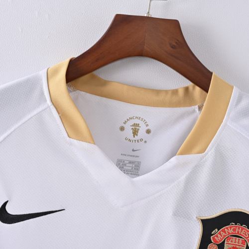 MUFC 2006/2007 Away Retro Jersey