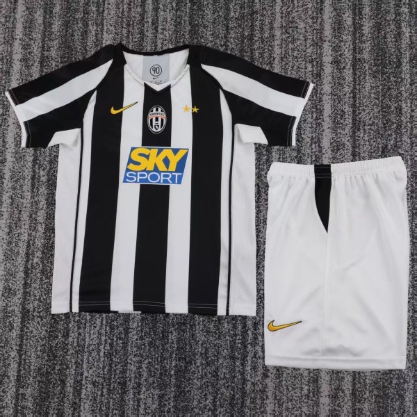 Kids Juventus 2004/2005 Home Retro Kit