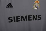 Real Madrid 2005/2006 Third Retro Jersey
