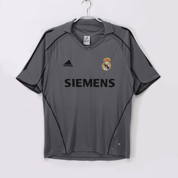 Real Madrid 2005/2006 Third Retro Jersey