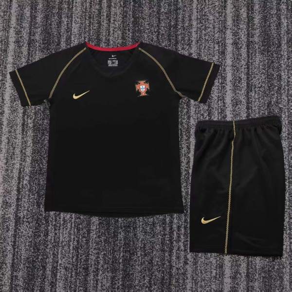 Kids Portugal 2006/2008 Away Retro Kit