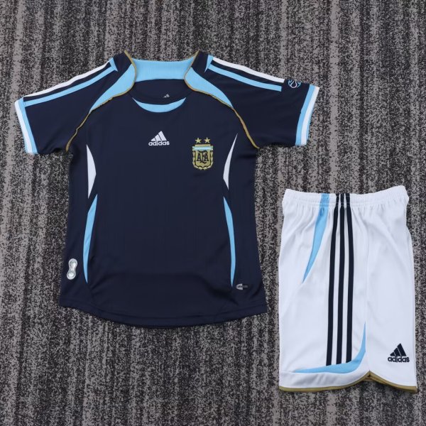 Kids Argentina 2006 World Cup Away Retro Kit