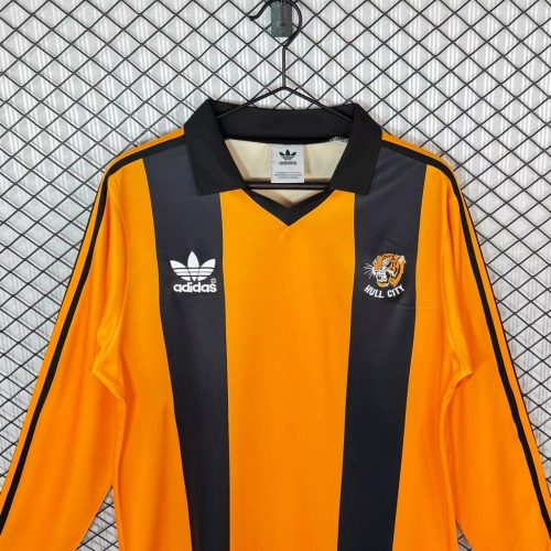 Hull City 1981/1982 Home Long Sleeve Retro Jersey
