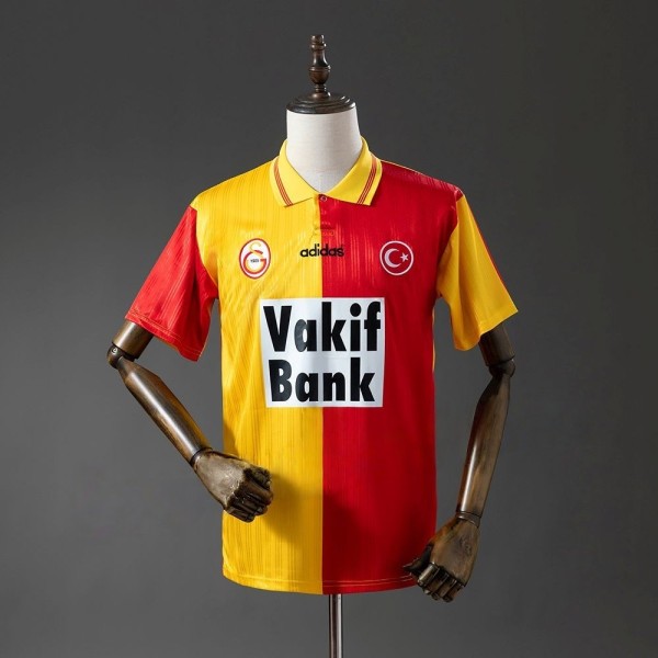 Galatasaray 1996/1997 Home Retro Jersey