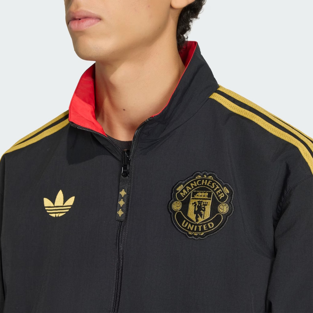 US$ 49.00 - Manchester United 25/26 Track Windbreaker Reversible