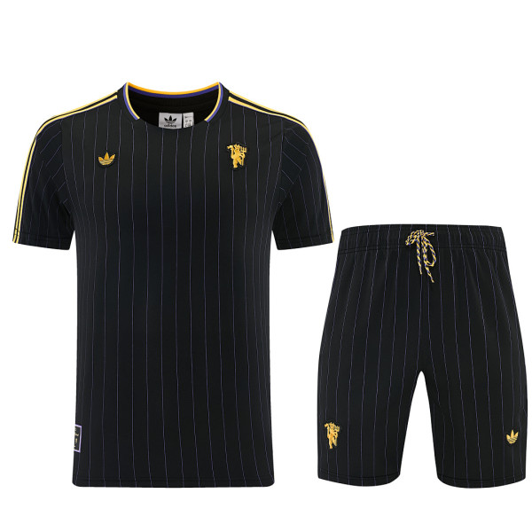 Manchester United 26/27 Terrace Icons Kit