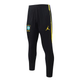 Brazil 26/27 Half-Zip Training Top and Pants Set B26035