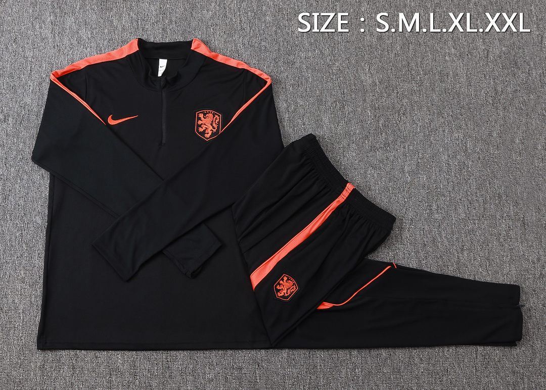US$ 47.00 - Netherlands 26/27 Half-Zip Training Top and Pants Set