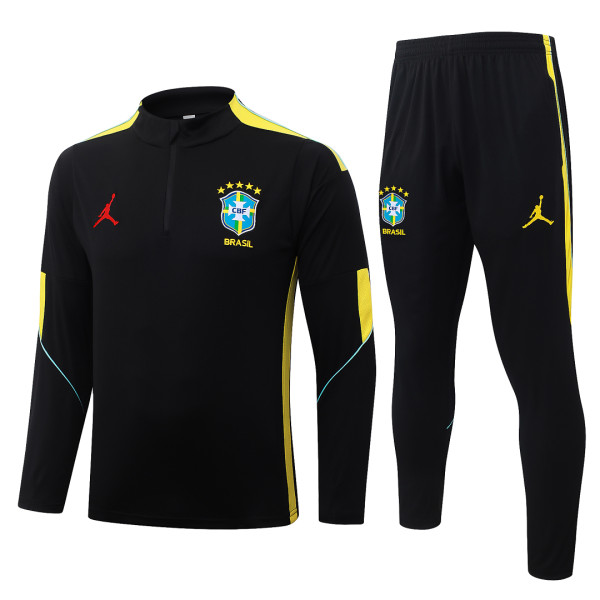 Brazil 26/27 Half-Zip Training Top and Pants Set B26035