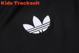 Kids MUFC 26/27 Half-Zip Training Sweatshirt and Pants Set E26070
