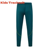 Kids Brazil 26/27 Half-Zip Training Sweatshirt and Pants Set E26057