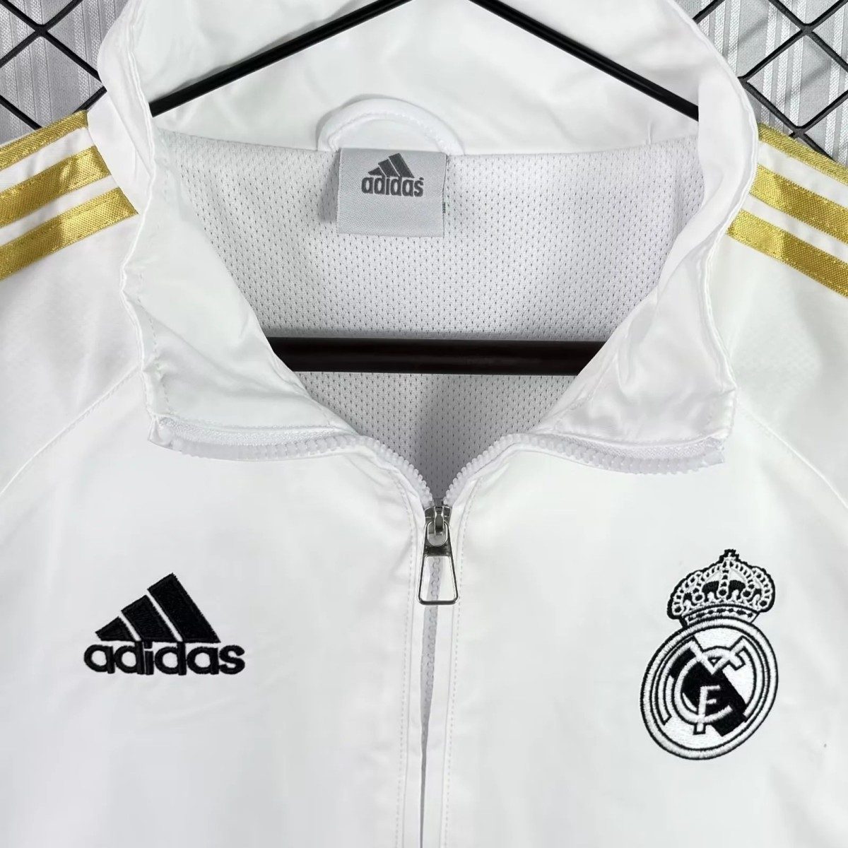 US$ 35.00 - Real Madrid 2011/2012 All Weather Track Retro Jacket