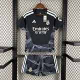 Kids Real Madrid 26/27 Goalkeeper Jersey and Short Kit