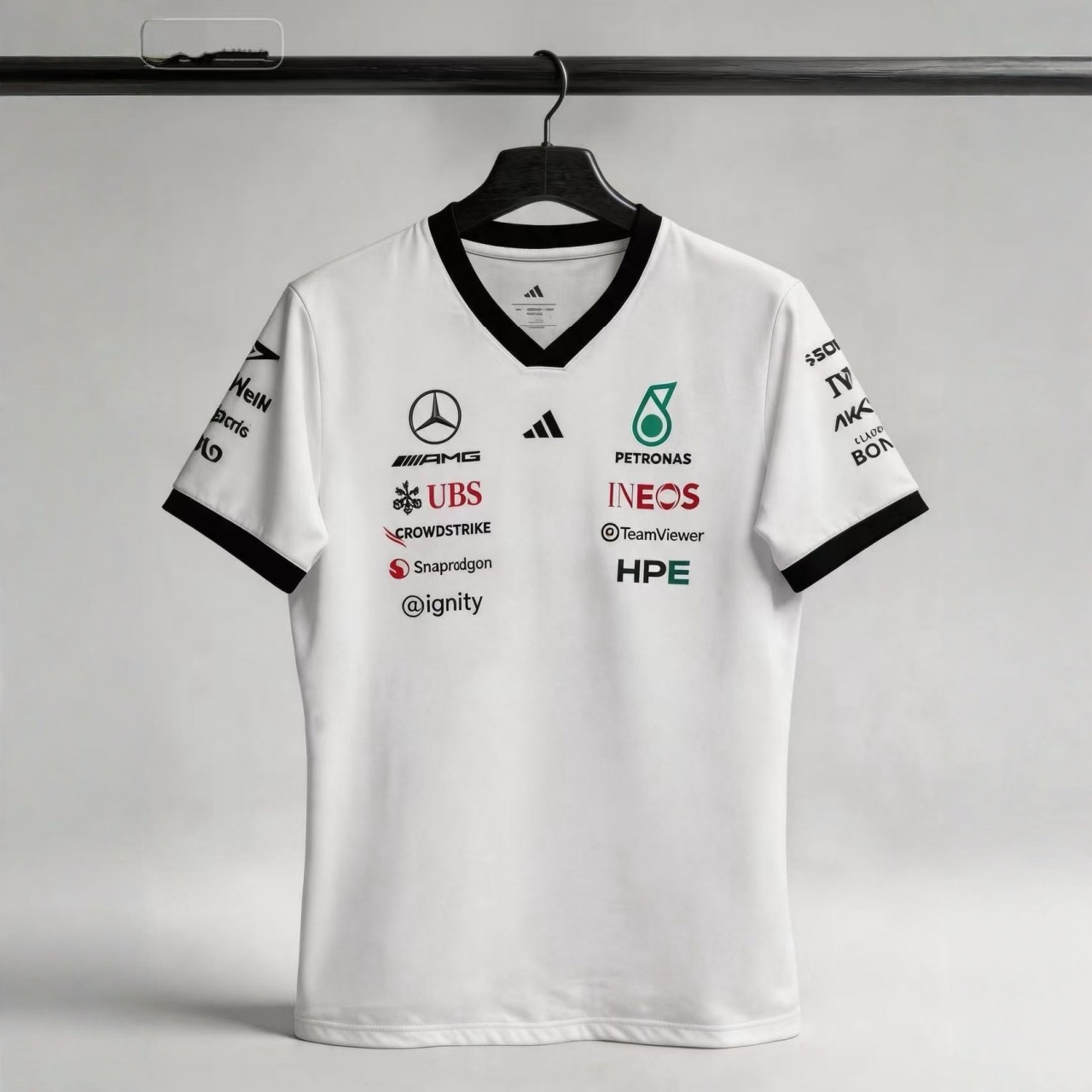 Mercedes AMG Petronas F1 2026 Team T-shirt