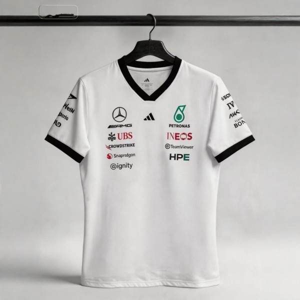 Mercedes AMG Petronas F1 2026 Team T-shirt