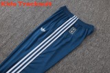 Kids Italy 26/27 Half-Zip Training Sweatshirt and Pants Set E26082