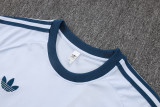 Italy 26/27 Training Shirt and Shorts Set J26048