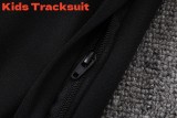 Kids MUFC 26/27 Training Jacket and Pants Set E26156