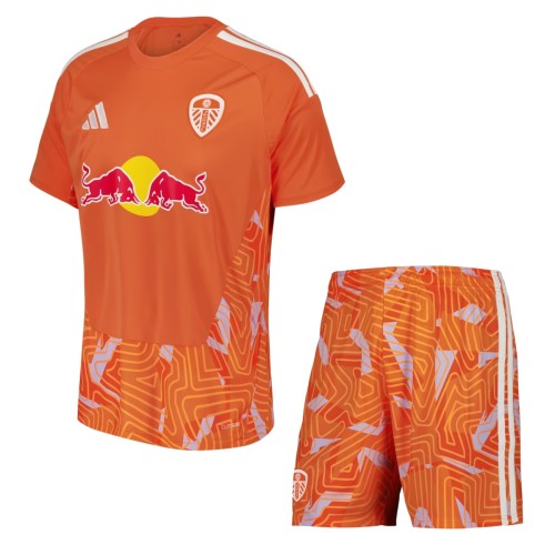 Leeds United 26/27 Goalkeeper Jersey and Short Kit