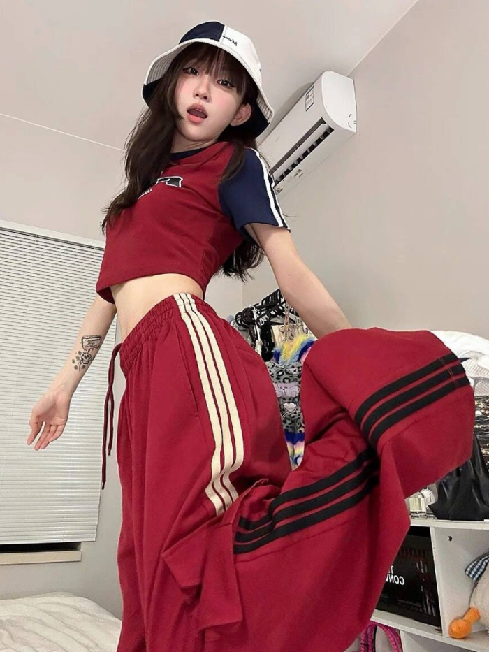 {EAM} American high street overalls women spring summer 2024 new red three straight bars loose movement wide slacks DLZ036