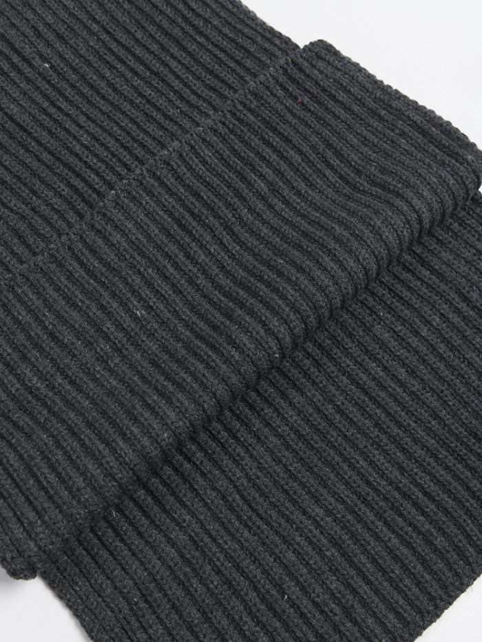 [EAM] Women Gray Long Keep Warn Vent Split Joint Keep Warm Scarf New Long  Personality   Fashion Tide Autumn Winter 2024 TV87302