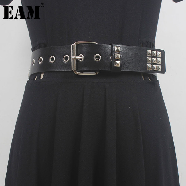 [EAM] Pu Leather Black Rivet Long Wide Vintage Belt Personality Women New Fashion Tide All-match Spring Autumn 2024 1DH5543