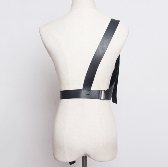 [EAM] Pu Leather Black Irregular Adjustable Long Strap Belt Personality Women New Fashion All-match Spring Autumn 2024 JX697