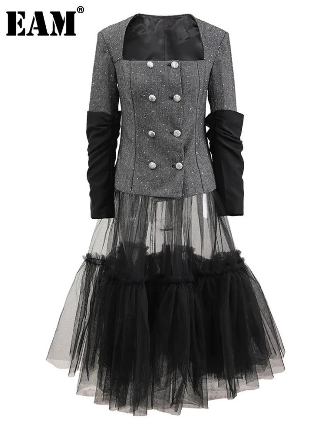 [EAM] Gray Blazer Half-body Skirt Two Pieces Suit New Square Collar Long Sleeve Women Fashion Tide Spring Autumn 2024 CPDB050