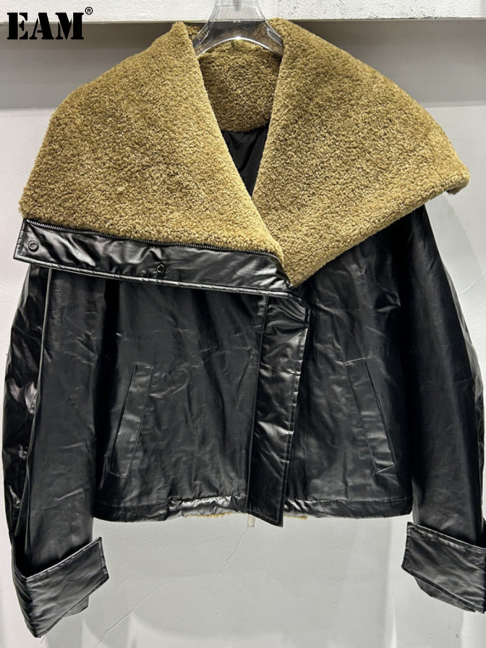 {EAM} Autumn and winter new European splicing coffee color lamb wool lapel clip cotton PU leather coat casual jacket thickened DLZ269