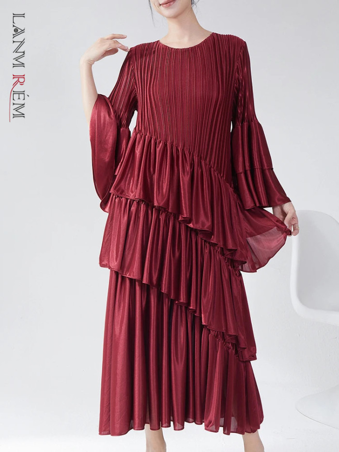 LANMREM High-end Round Neck Flared Sleeve Cake Dress Female Ruffles Long Pleated Dresses 2025 Spring New Elegant Clothes 2DB1598
