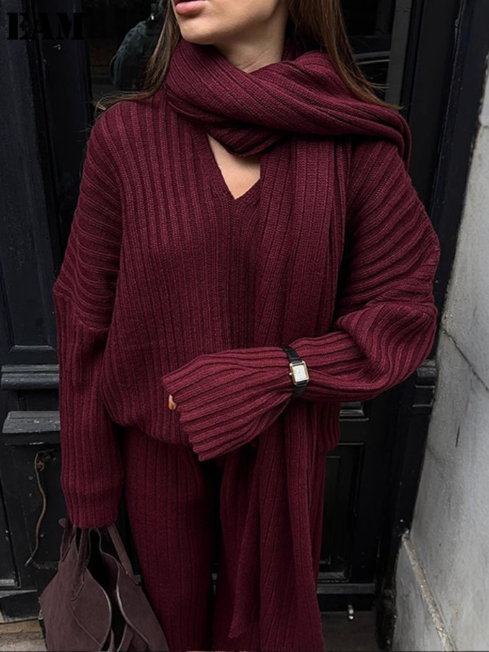 {EAM} Scarf V-neck sweater trousers knit suit Autumn winter Ancola red loose warm advanced sense suit DLZ408