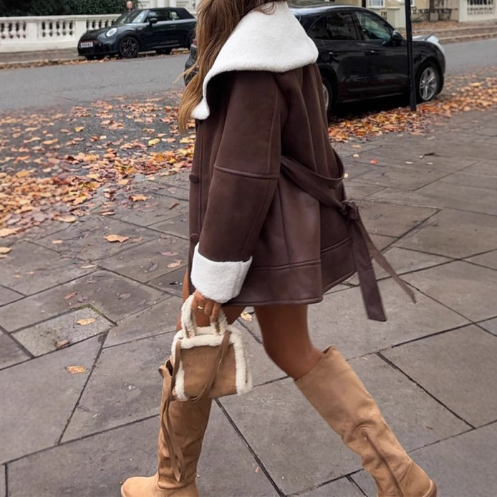 {EAM}Lapel fur one 2025 Europe and the United States cross-border thickened lamb wool button loose jacket DLZ415