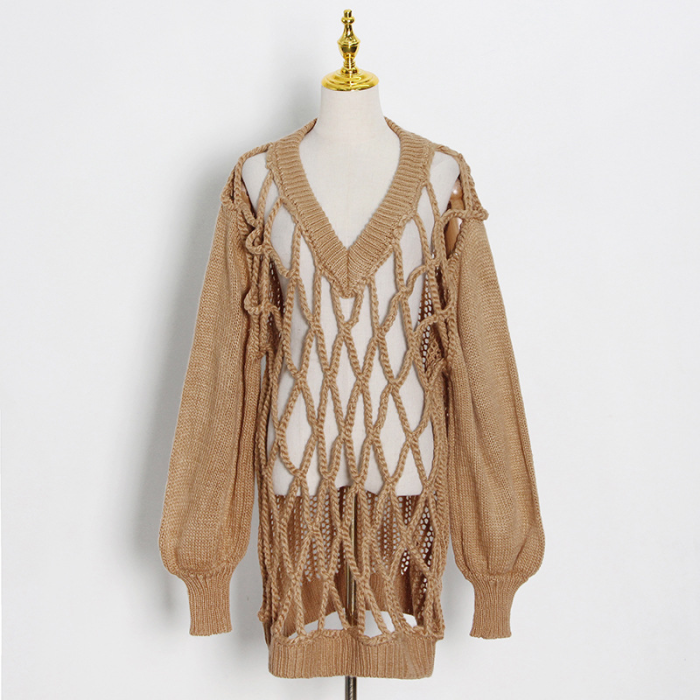 {EAM} 2025 Autumn Trendy Fashion Show Design Sense V-neck Personalized Mesh Hollow Lantern Sleeve Loose Knitted Sweater for Women DLZ48504